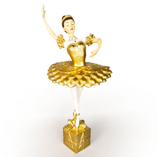 Figura_balerina_na_zlatnoj_kocki_h45cm